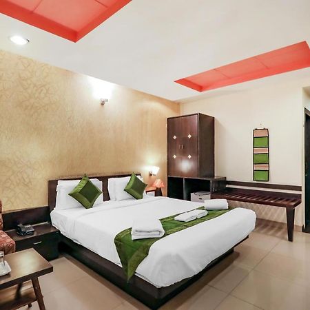 Treebo Trend Paradise, Indore Hotel Exterior foto