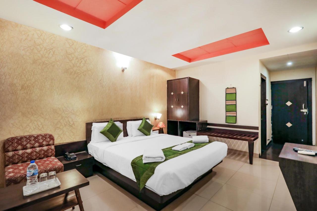 Treebo Trend Paradise, Indore Hotel Exterior foto